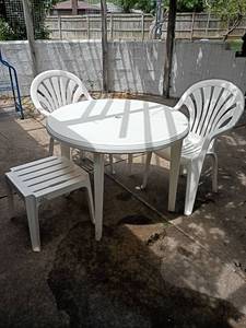 lot 5500 image: White Plastic Outdoor Table with 2 Chairs and a Smaller Table.  Large table 29 x 38 and small table 16 x 17.5 x 17.5