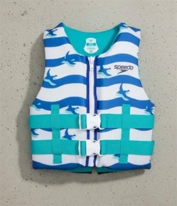 lot 602 image: Speedo youth lifejacket 50 to 90 pounds