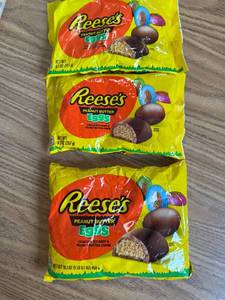 lot 625 image: Three bags of Reese s Peanut Butter Eggs, 16.1 oz and 9.1 oz bags