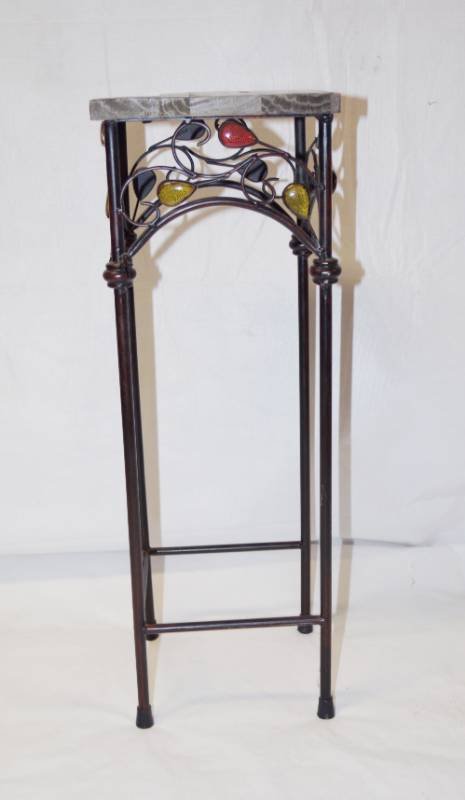 lot 6197 image: Small Decorative Side Table - see pics for measurements