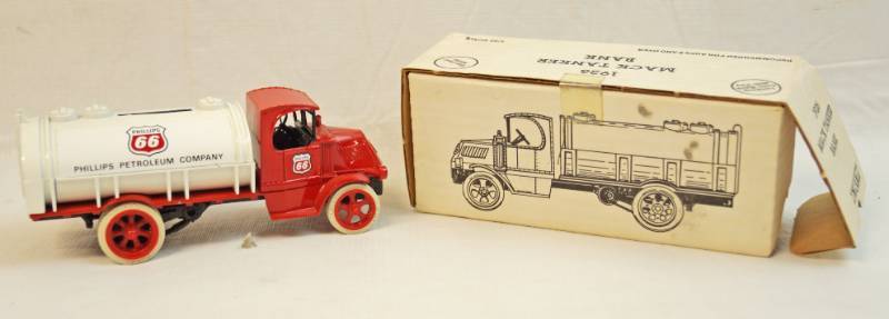 lot 6297 image: ERTL collectible -Die Cast- 1926 Phillips 66 Mack Tanker Bank with key-in original box-138th scale-1989-stock number 9231