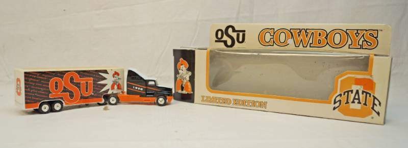 lot 6308 image: OSU Cowboys-White Rose Collectible-Semi truck model-1998-Limited Edition -in original packaging