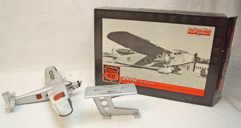 lot 6324 image: ERTL collectible -Phillips 66-Ford Tri-motor plane-Die Cast scale model- wextra piece-in original box-NC418H