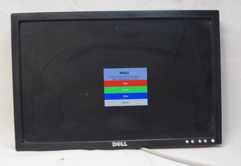 lot 6332 image: Dell monitor-powers on-no power cord-marked E198WfPv