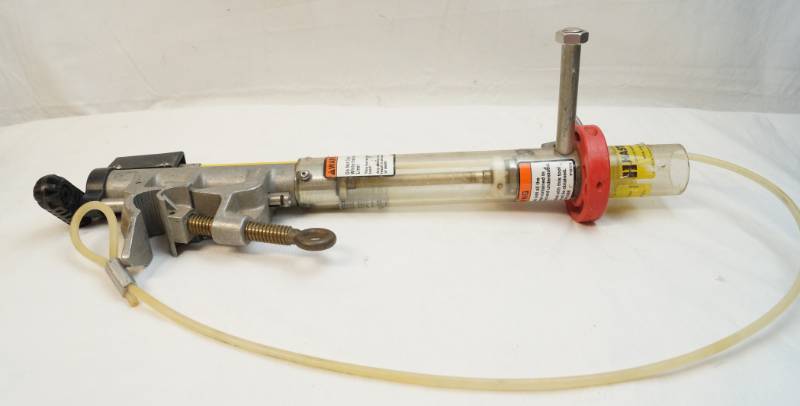 lot 6336 image: Hastings Fiber Glass load Pick-up tool number 6605-See pics for size and condition-online for over $600 new