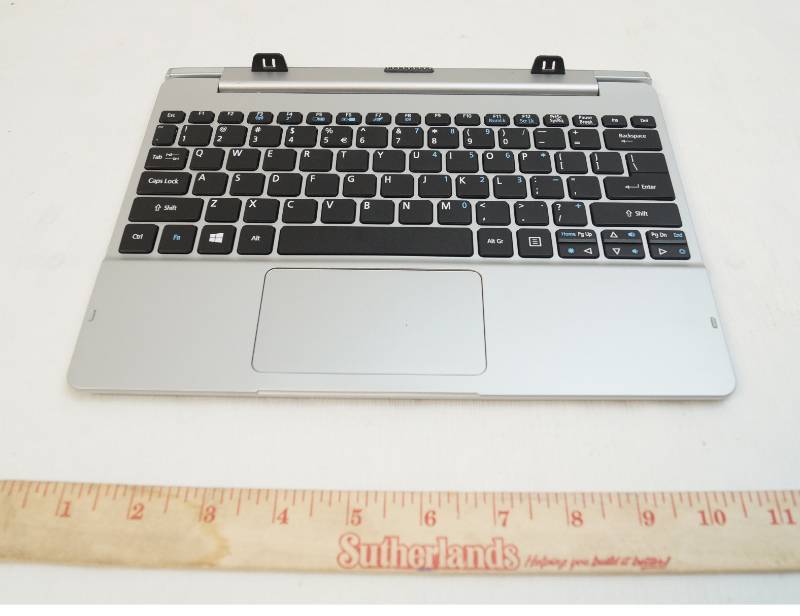 lot 6343 image: Tablet keyboard -type cover-see pics for more details