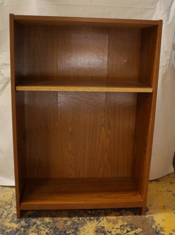lot 6350 image: Small wood type shelf-adjustable brackets -see pics for condition and size