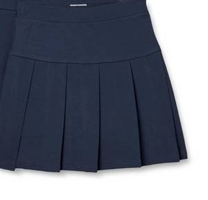 lot 4034 image: Amazon Essentials Girls School Uniform Pleated Skort Navy, XX-Large - Retail $32