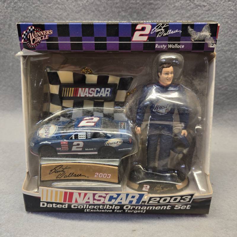 lot 448 image: NASCAR 2003 Rusty Wallace #2 Collectible Ornament Set