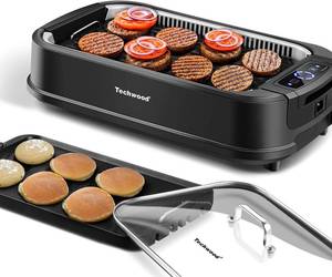 lot 1135 image: $143 Techwood 1500W Indoor Smokeless Grill with Glass Lid, Drip Tray, Black