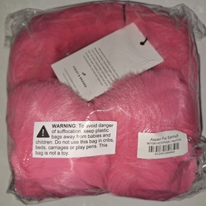 lot 37593 image: ASPEN FUR EARMUFF PINK