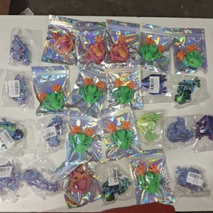 lot 40289 image: 25 Packs 3D Printed Magnet Frog Toy, Funny Refrigerator Magnetic Fridge, Realistic with Multiple Movable Joints Articulated for MetalSurfaces, Home Kitchen Office Decor DIFFERENT COLORS