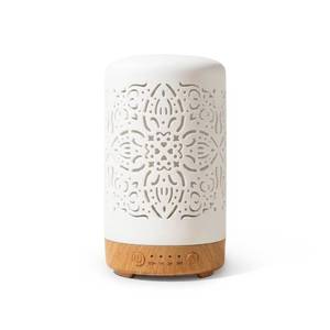 lot 4570 image: Earnest Living Essential Oil Diffuser White Ceramic Diffuser 100 ml Timers Night Lights and Auto Off Function Home Office Humidifier Aromatherapy Diffusers for Essential Oils - Retail $19