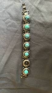 lot 113 image: Turquoise Stone Link Bracelet