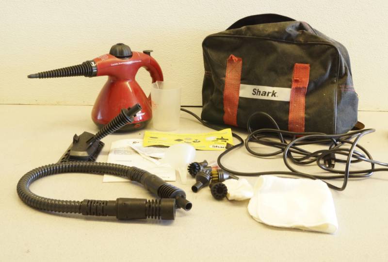 lot 1027 image: Shark Steamer with Accessories and Carrying Bag