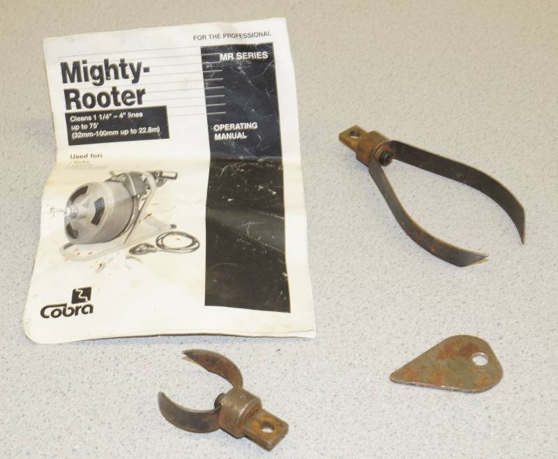 lot 1053 image: Mighty-Rooter Sewer Snake Cutting Blades  Heads