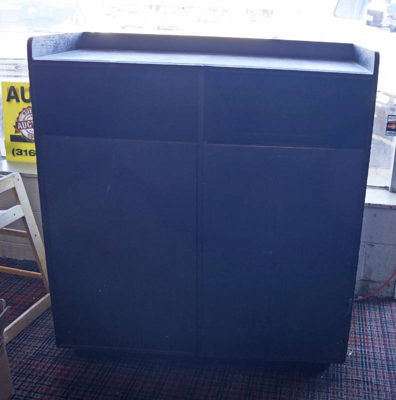 lot 1071 image: Double Bay Commercial Restaurant Trash Can