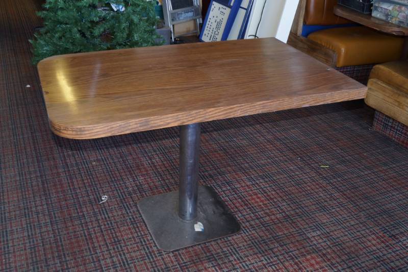 lot 1092 image: Restaurant Table with Heavy Base