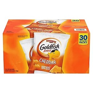 lot 3492 image: Pepperidge Farm Goldfish Cheddar Crackers, Snack Packs, 30 ct.1.5 oz. BB DEC 2025