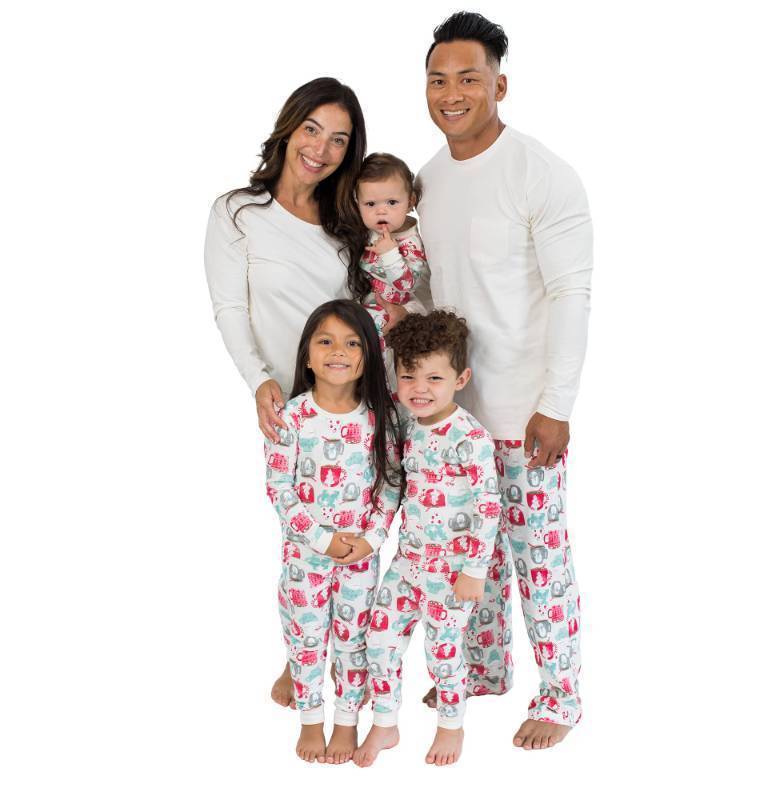 lot 2074 image: Burts Bees Baby Unisex Baby Mens Family Jammies Matching Holiday Organic Cotton Pajamas, Mugs of Happiness, Medium Retail $32.48
