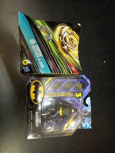 lot 1143 image: DC Batman 4-Inch Action Figure with Surprise Accessories & Beyblade Arrow Wizard 4-80B Toy Bundle - Retail $15