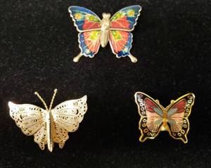 lot 4 image: 3 Vintage 1960s Gold Metal & Enameled Gold Metal Butterfly BroochPins - Largest is 1.75in W x 1.25in T