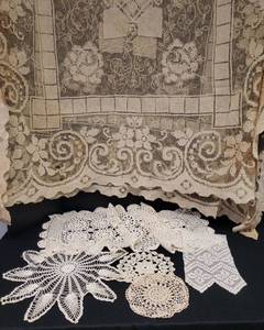 lot 78 image: Vintage Hand Work Doilies, Dresser Scarf, Table Runner, and Large Ecru Topper Table Cloth