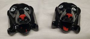 lot 80 image: Pair of Vintage Hand Painted Glazed Redware Dachshund Dog Head Individual Ashtrays - White Eyes, Red Smoking Nose & Tongue - Original Stickers on Bottoms - 2.75in L x 2in W x 1.5in T