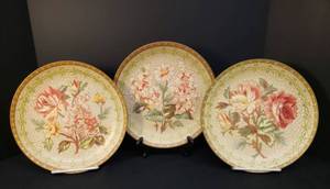 lot 86 image: Vintage N.O.S. Hand Painted Andrea By Sadek - Summer Floral Pattern Pottery Plates - 10.5in W - Coordinating Set of 3