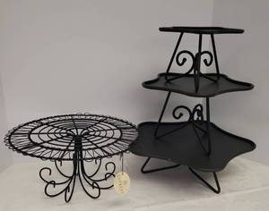 lot 157 image: Set of 3 Coordinating Bronze Metal Star Buffet Risers & NWT Metal Wire PastyCake Stand 13in W x 6in T