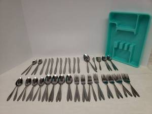lot 158 image: Vintage 1960s EPIC Stainless Steel Flatware - Mod Diamond Pattern #EPS7 - 53 Pcs -  Including SlottedPierced & Solid Serving Spoons, Butter Knife & Square Sugar Spoon - in Vintage Teal Lustro Ware Drawer Oranizer Tray