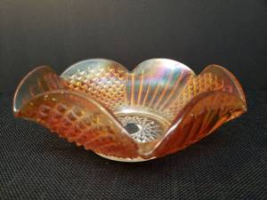lot 166 image: Vintage Imperial Marigold Carnival Glass Diamond & File Pattern Panel Bowl with Fluted Edge - 8in W x 3in T