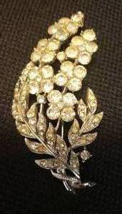 lot 40 image: Vintage 1950s-60s CORO Signed Silver Metal & Rhinestone Large Floral and Leaf Brooch - 3in L x 1.5in W