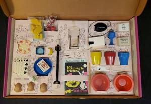lot 42 image: Vintage 1960s Adams Mr. Magic Show - Magician Set #6010 Made in Neptune NJ - Appears Complete - in Great Shape for Age