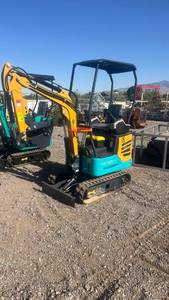lot 405 image: MX15RX Compact Mini Excavator with Canopy