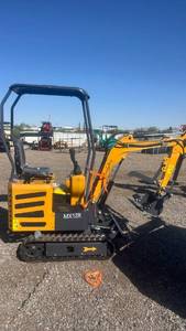 lot 408 image: CFG Industrial MX12R Mini Excavator with Rubber Tracks