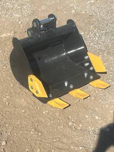 lot 342 image: Excavator Digging Bucket with Cutting Teeth 40cm