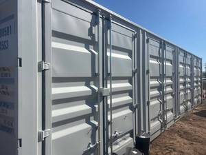 lot 231 image: 40ft shipping container
