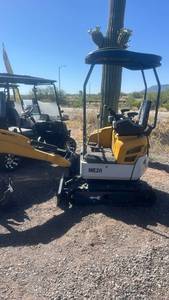 lot 52 image: DieselME20 Mini Excavator