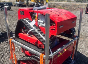 lot 71 image: Remote Control Crawler Lawn Mower Model 800 - 7.5HP