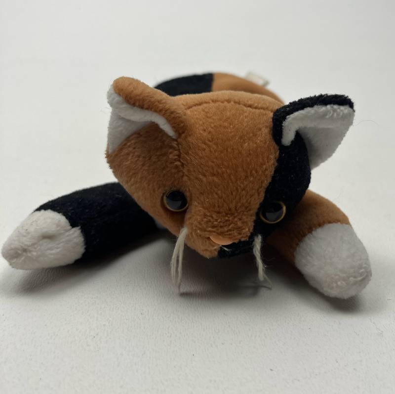 lot 217 image: TY Beanie Baby Chip the Calico Cat Plush Toy