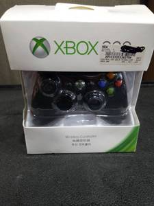 lot 3912 image: Genuine Wireless Game Controller For Microsoft Xbox 360 Gamepad Black White