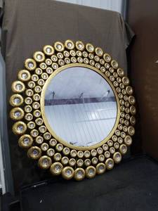 lot 3950 image: Decorative Round Wall Mirrors with Ornate Frames