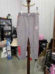 lot 3956 image: Tommy Hilfiger NFL Kansas City Chiefs Gray Sweatpants Size Medium