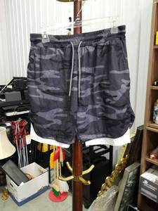 lot 3961 image: Mens Gray Camouflage Swim Shorts with Drawstring Size XXL