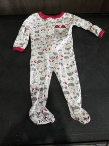lot 3992 image: Swiggles Baby Footed Sleeper with Woodland Animal Print Size 03 Months