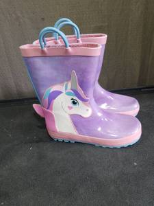 lot 4951 image: Girls Unicorn Rain Boots with Handles Size 2
