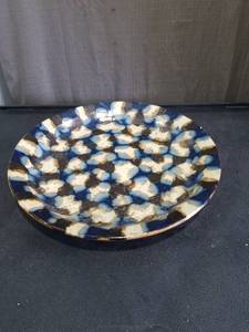 lot 4958 image: Blue and White Mosaic Pattern Ceramic Dish