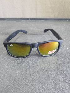 Ray-Ban RB4165 Justin Sunglasses with Mirrored Lenses