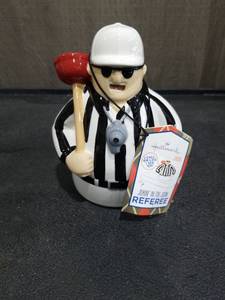 lot 4991 image: Hallmark 2013 Jokin In The John Referee For Bathroom Motion Activated B21